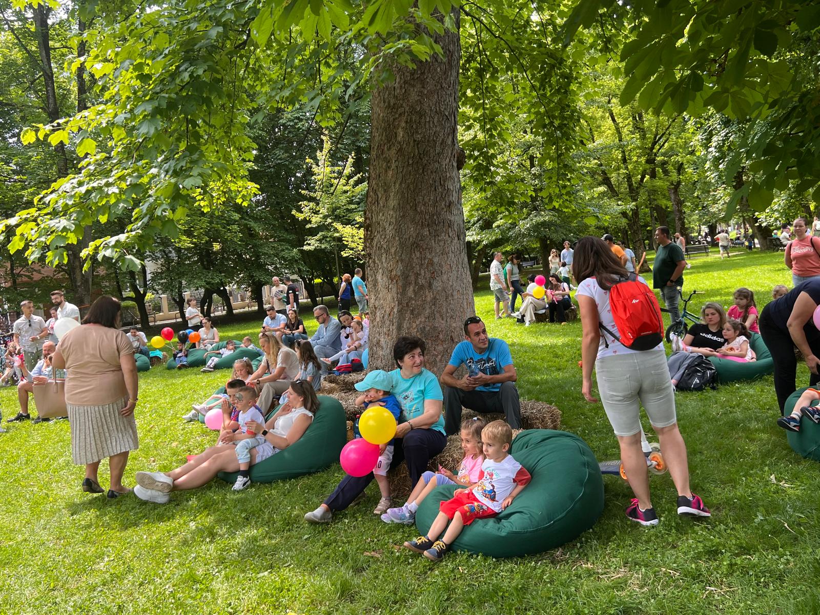 FOTO/VIDEO De Ziua Copilului, parcul municipal s-a transformat într-un adevărat tărâm de poveste dedicat celor mici! 21 ziuacopilului 21