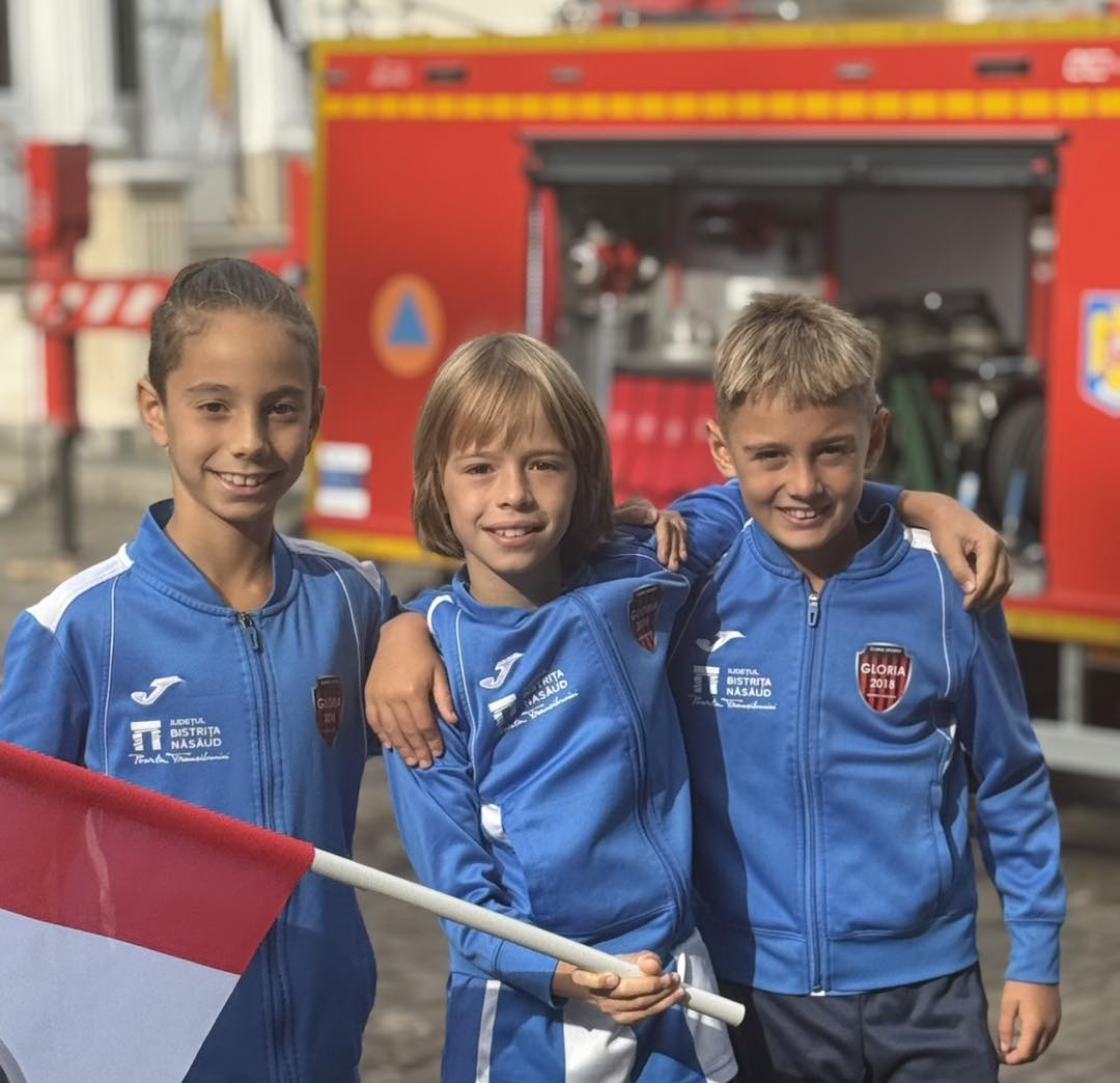 FOTO - EMOȚIONANT: Și-au sărbătorit ”DA”-ul la înălțime 14 scara pompieri 6