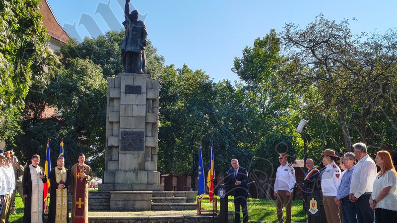 Bistrita Ziua Imnului National 12