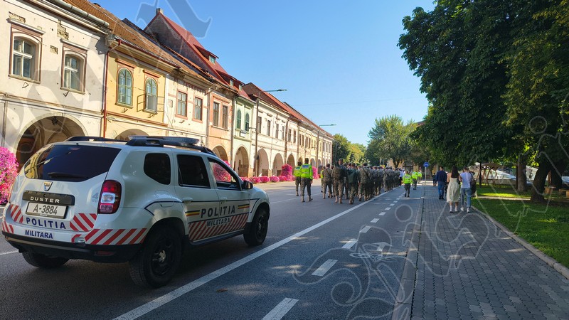FOTO/VIDEO: Ziua Imnului Național al României, celebrată la Bistrița. Mesajul emoționant al unei eleve de la Școala Gimnazială „Avram Iancu” 22 Bistrita Ziua Imnului National 22