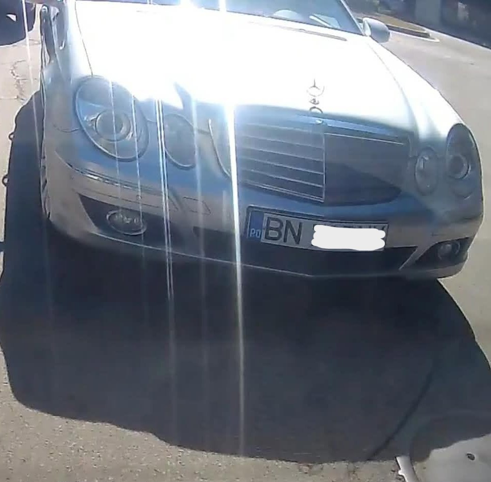 VIDEO - IRESPONSABILI: Depășiri pe trecerea de pietoni, pe străzile Titulescu și General Grigore Bălan 2 798432109 28247368664904308 4967651392841824725 n