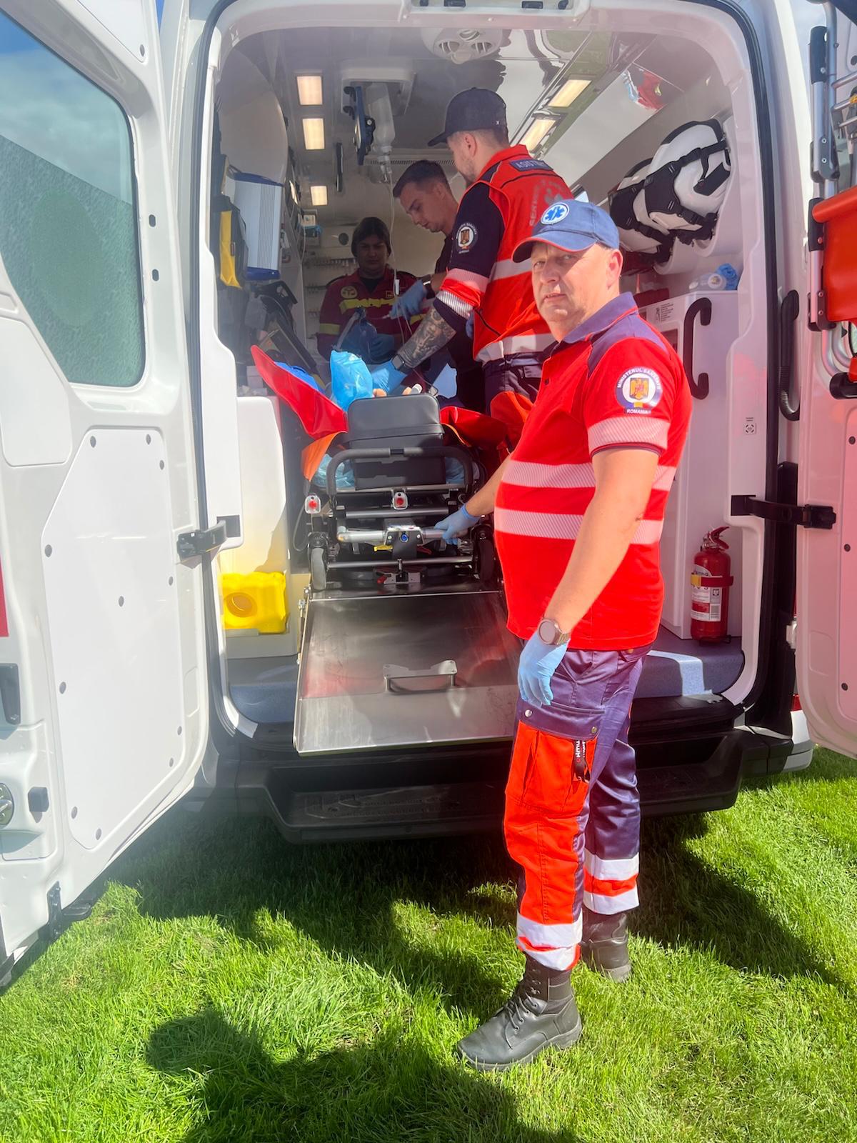 CRUNT: Femeie trecută de 80 de ani, zdrobită de un berbec. Transportată în stare gravă cu elicopterul la Mureș 2 WhatsApp Image 2026 09 14 at 14.22.01