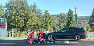 FOTO/VIDEO: Bistrițeancă în stare de inconștiență, după ce a fost lovită de mașină în Florești, județul Cluj