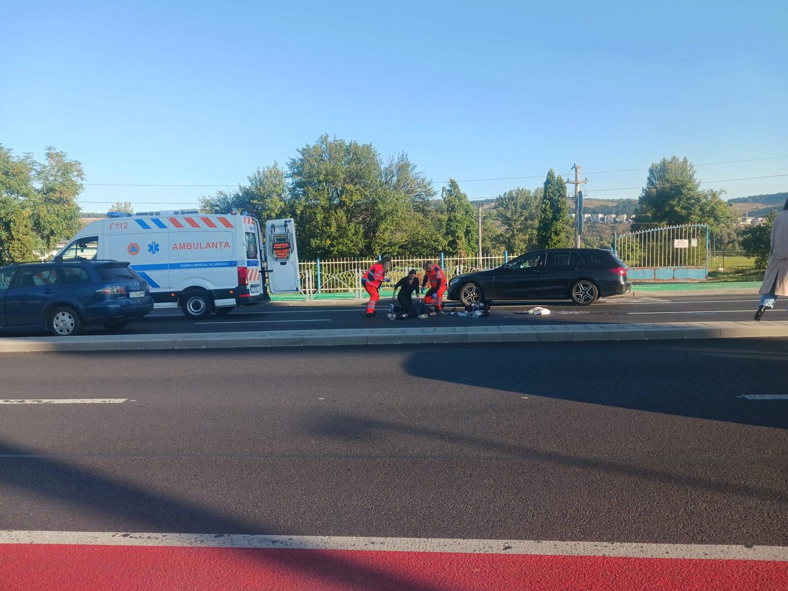 FOTO/VIDEO: Bistrițeancă în stare de inconștiență, după ce a fost lovită de mașină în Florești, județul Cluj 2 bistriteanca accident floresti 2