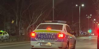 Urmărit prin Bistrița, pus să tureze motorul la maxim, amendat apoi pentru lipsă triunghiuri de același tânăr polițist
